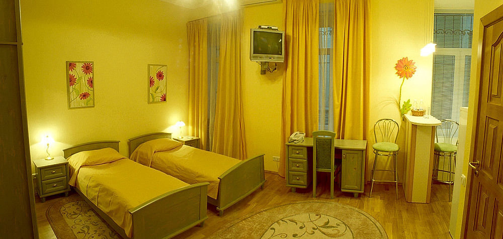 Sunflower B&B Kiev Eksteriør bilde